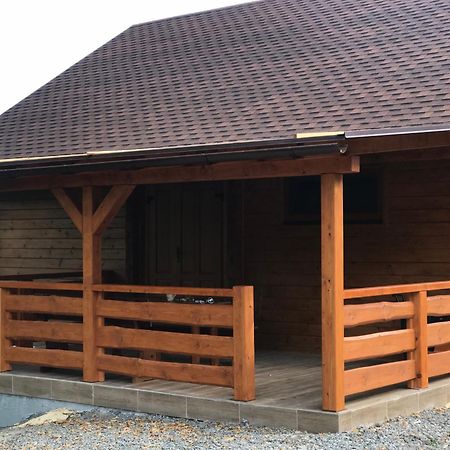 Affittacamere Rancho 555 Užhorod Esterno foto