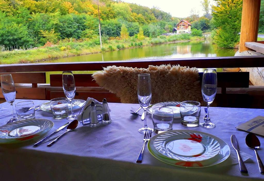 Affittacamere Rancho 555 Užhorod Esterno foto