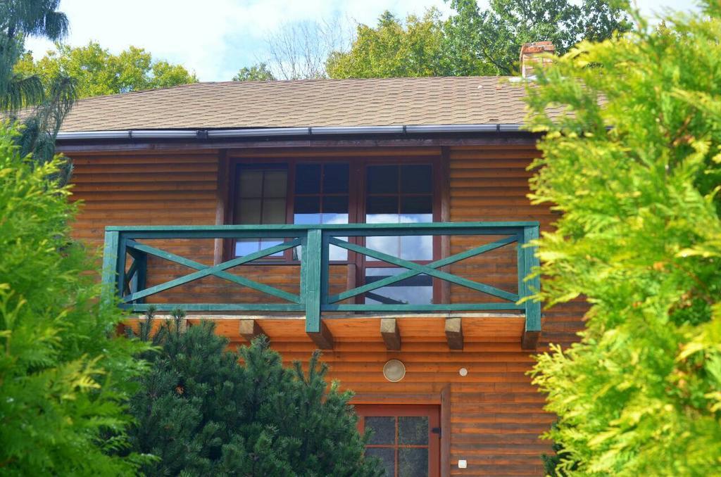 Affittacamere Rancho 555 Užhorod Esterno foto